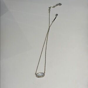 Elegant Silver Necklace with White Gemstone